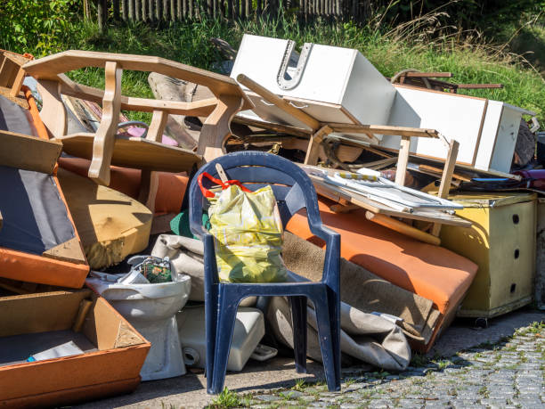 Best Attic Cleanout Services  in Kinsley, KS